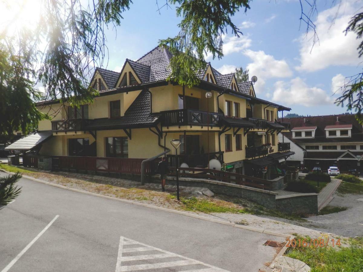 Apartment Peter Donovaly Bagian luar foto